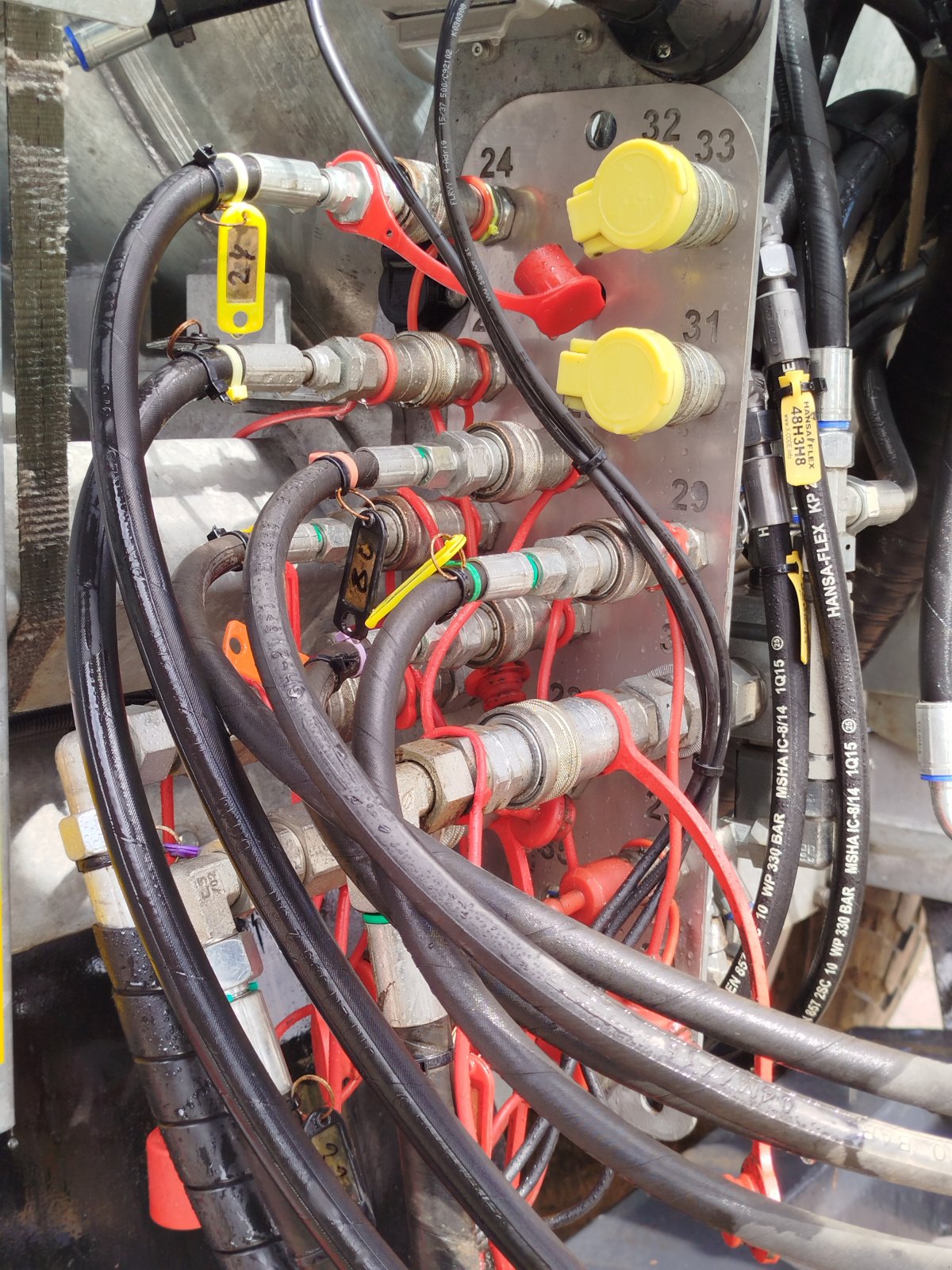 Gülleverteiltechnik of the type Veenhuis V16600 Profiline, Gebrauchtmaschine in Vienenburg (Picture 15)