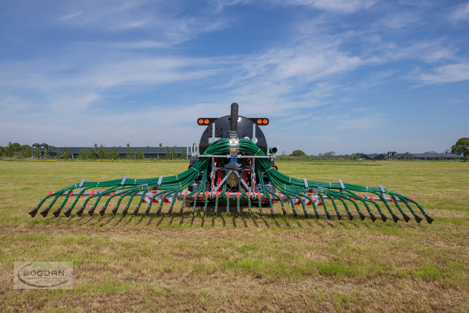 Gülleverteiltechnik van het type Vogelsang Schleppschlauchverteiler, Neumaschine in Rohr i. NB (Foto 1)