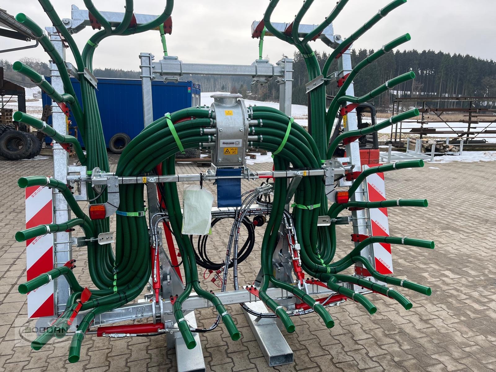 Gülleverteiltechnik van het type Vogelsang Schleppschlauchverteiler, Neumaschine in Rohr i. NB (Foto 3)