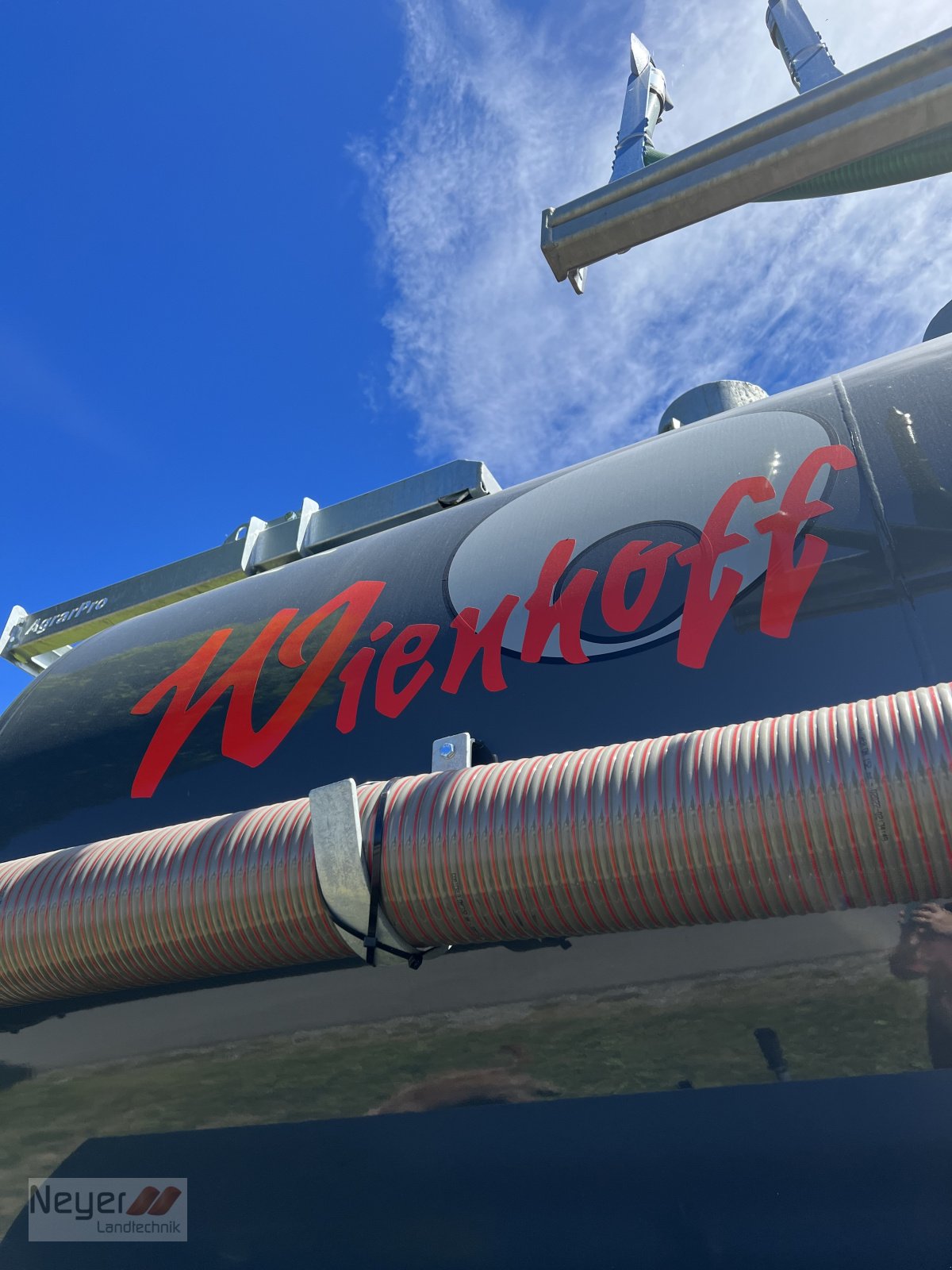 Gülleverteiltechnik des Typs Wienhoff 18.300 PTW Profi Line Güllefass, Neumaschine in Bad Waldsee Mennisweiler (Bild 5)