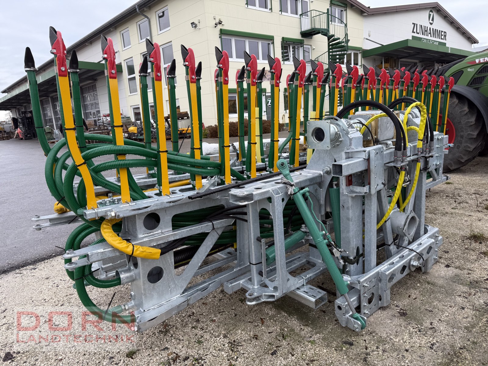 Gülleverteiltechnik of the type Zunhammer Glide-Fix 15m Ex30+30 Schleppschuhvertei, Neumaschine in Bruckberg (Picture 1)