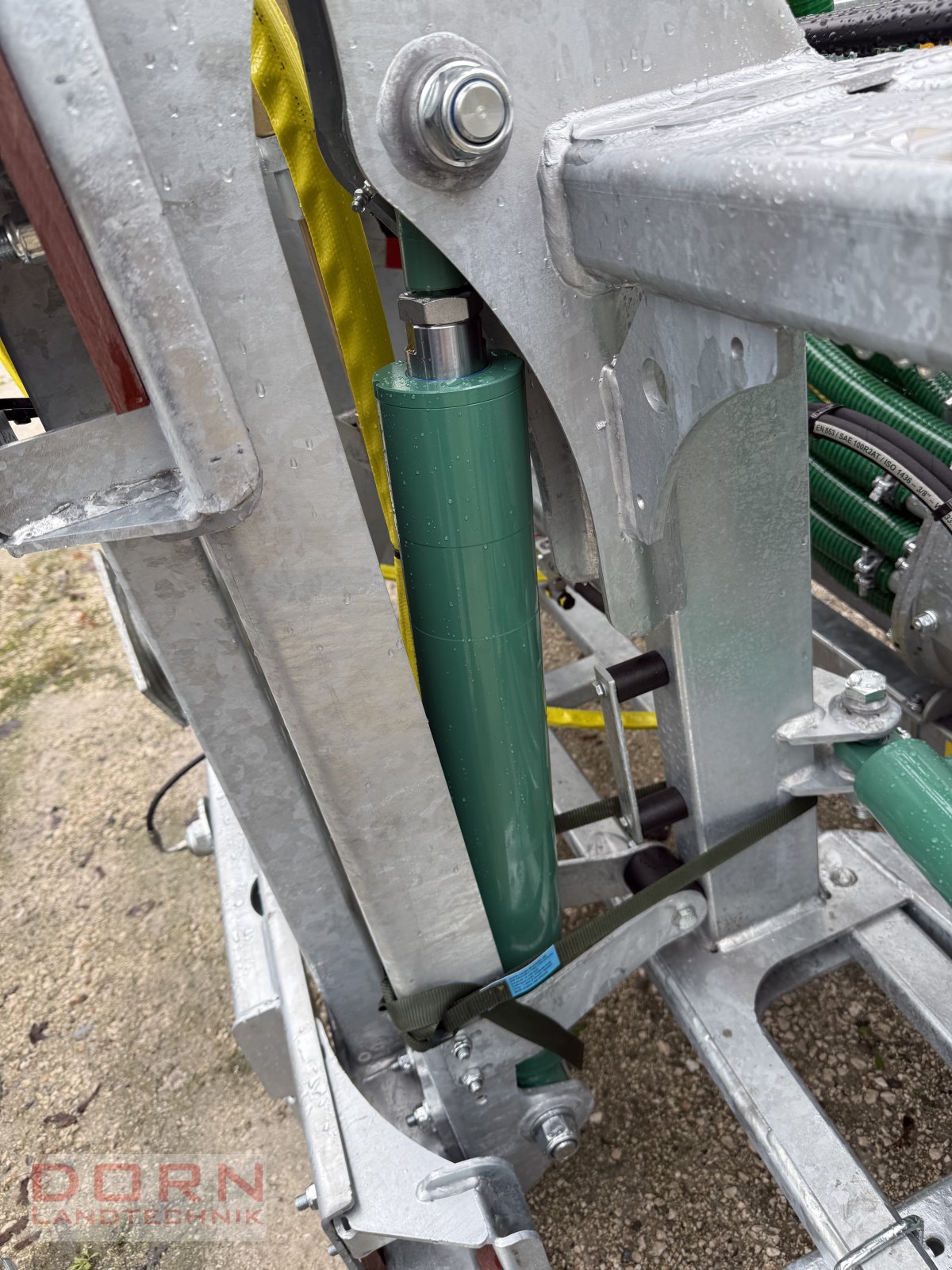 Gülleverteiltechnik of the type Zunhammer Glide-Fix 15m Ex30+30 Schleppschuhvertei, Neumaschine in Bruckberg (Picture 3)