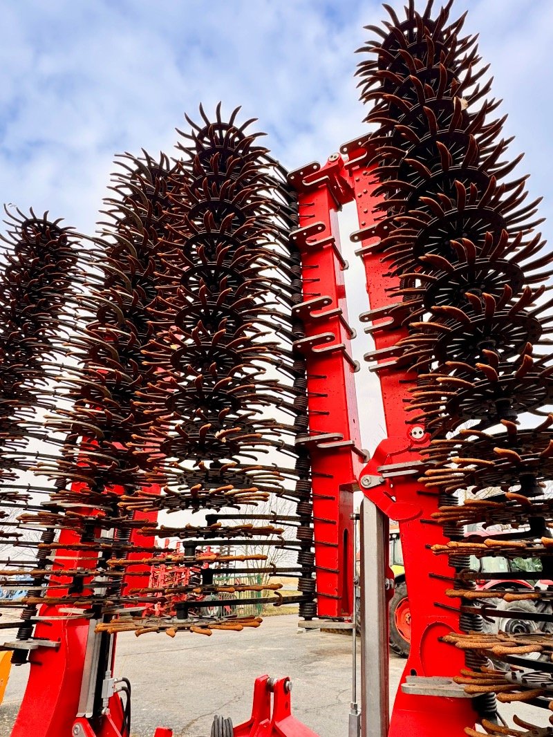 Hackgerät typu Pöttinger Rotocare V12400 Rollhacke, Gebrauchtmaschine v Liebenwalde (Obrázek 12)