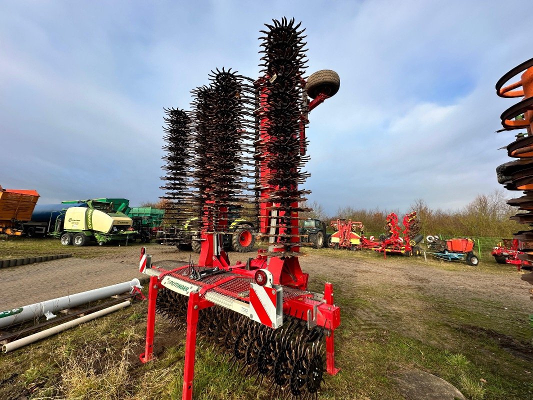 Hackgerät typu Pöttinger Rotocare V12400 Rollhacke, Gebrauchtmaschine v Liebenwalde (Obrázek 16)