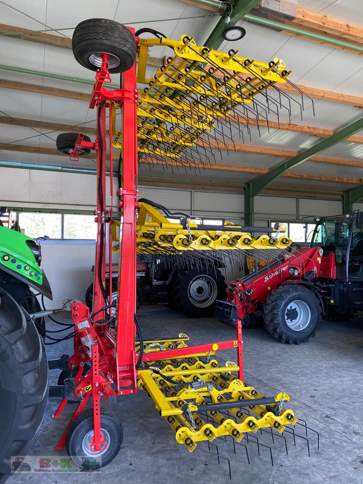 Hackstriegel типа APV AS 900 M1, Neumaschine в Kettenkamp (Фотография 2)