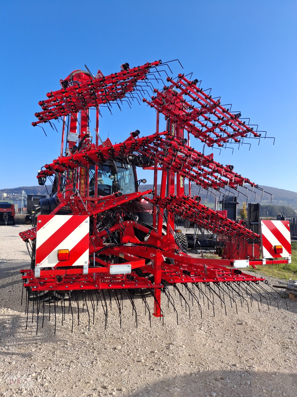 Hackstriegel des Typs Einböck AEROSTAR 1200, Neumaschine in Weißenburg (Bild 2)