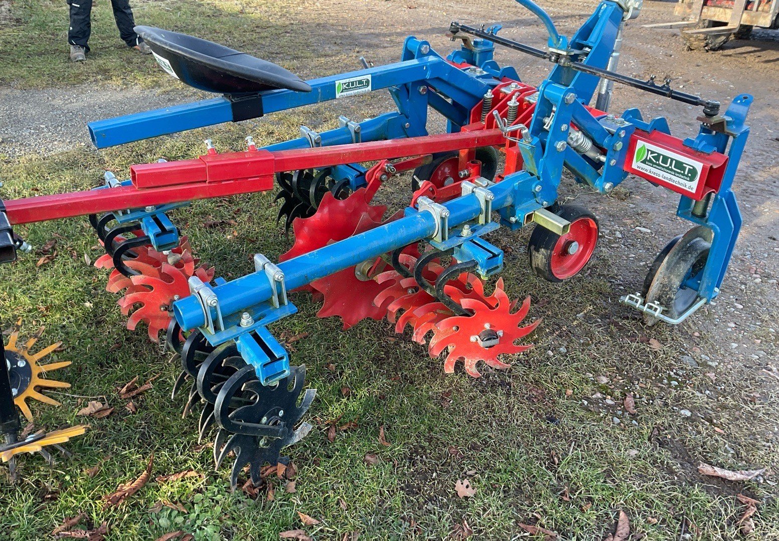 Hackstriegel typu KULT Erdbeerhacke, Gebrauchtmaschine v Salem-Neufrach (Obrázek 9)