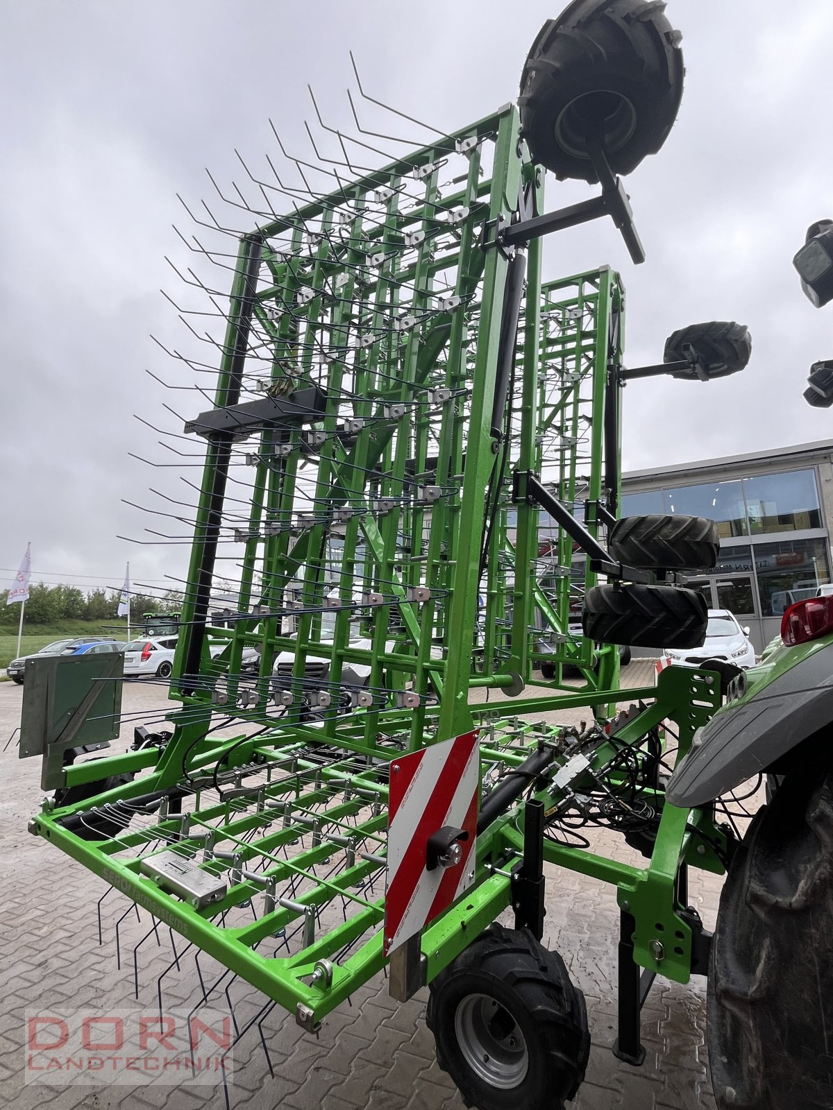 Hackstriegel Türe ait sero Eagle 120 aus Bayern, Neumaschine içinde Schierling (resim 2)