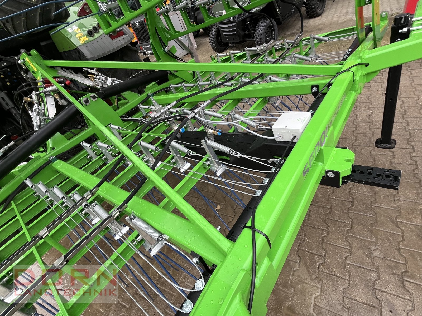 Hackstriegel Türe ait sero Eagle 120 aus Bayern, Neumaschine içinde Schierling (resim 4)