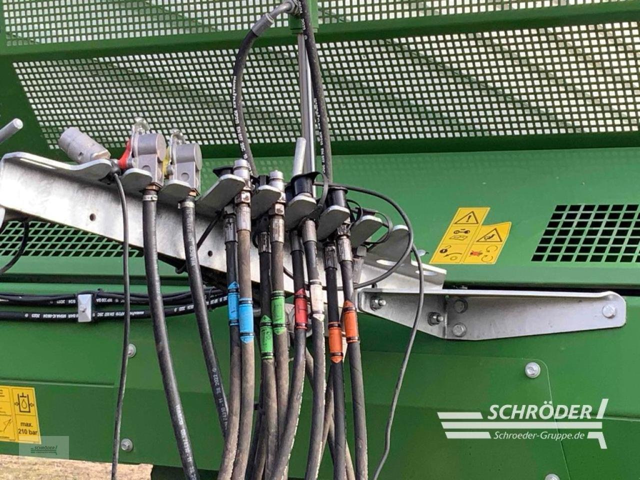 Häcksel Transportwagen des Typs Bergmann HTW 45 S, Neumaschine in Friedland (Bild 9)