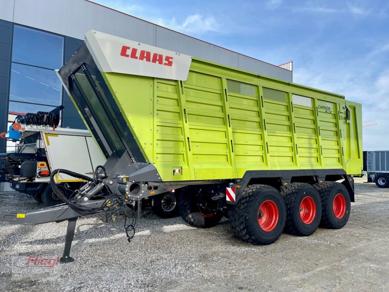 Häcksel Transportwagen des Typs CLAAS Cargos 750, Neumaschine in Kirchdorf bei Haag (Oberbayern) (Bild 1)
