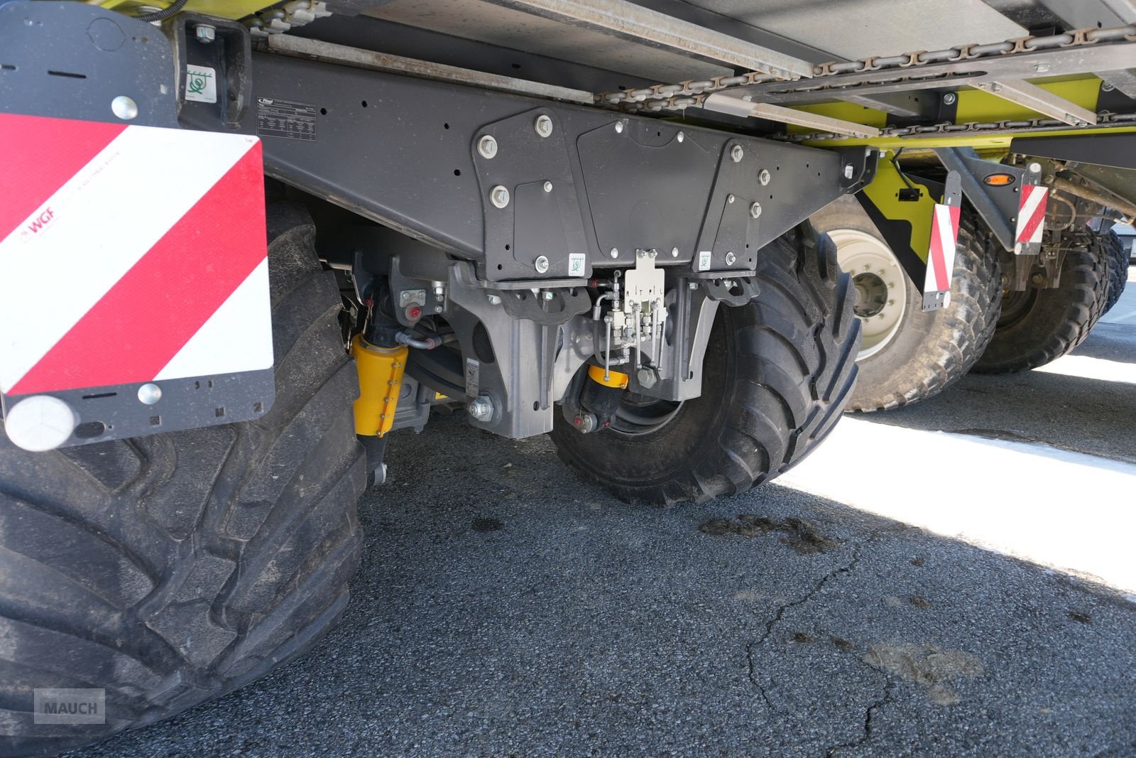 Häcksel Transportwagen of the type Fliegl Cargos HTW 760 Business (Isobus), Vorführmaschine in Burgkirchen (Picture 6)