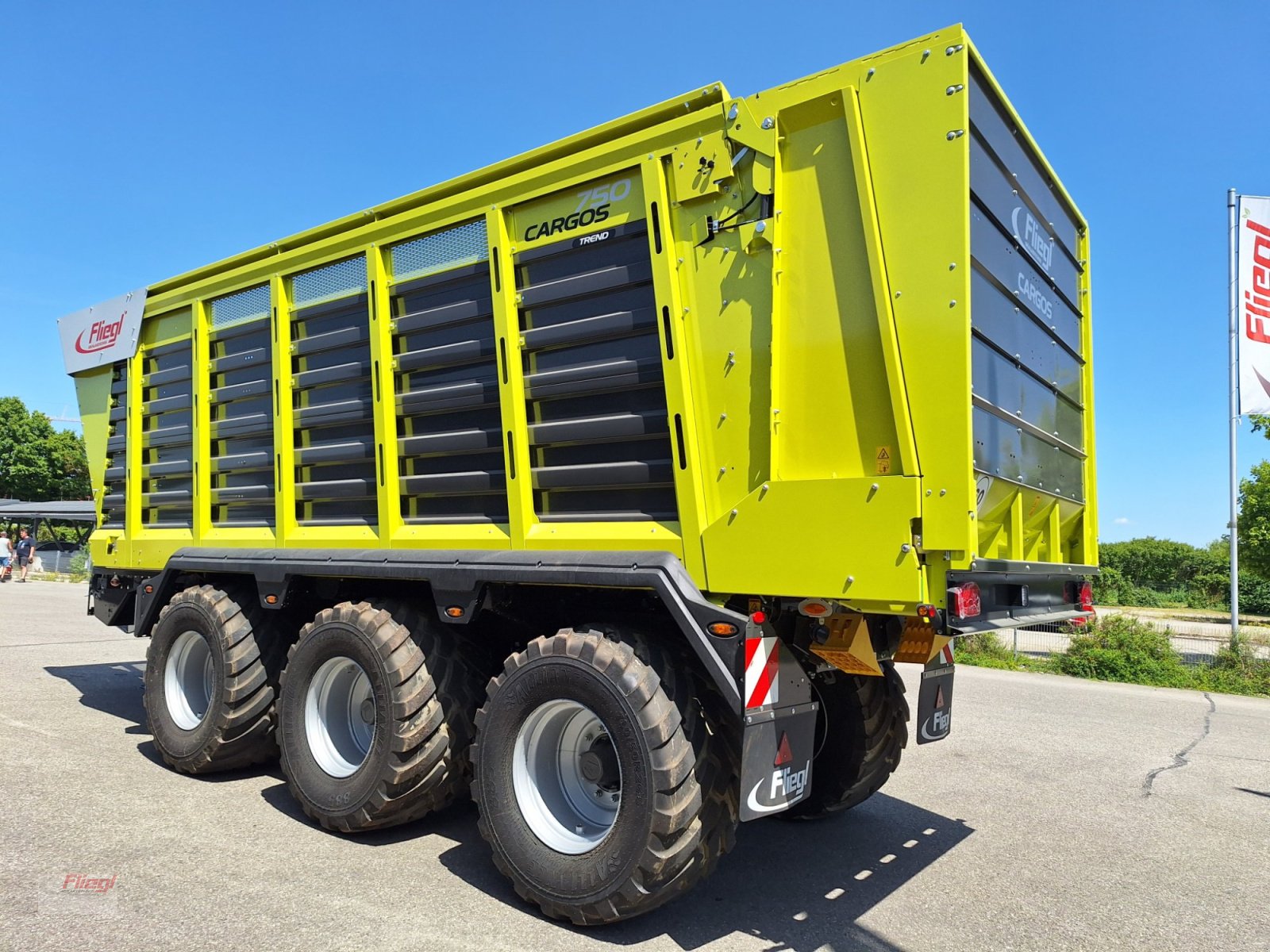 Häcksel Transportwagen typu Fliegl CARGOS HTW750Trend-Tridem, Gebrauchtmaschine v Kirchdorf bei Haag (Oberbayern) (Obrázek 3)