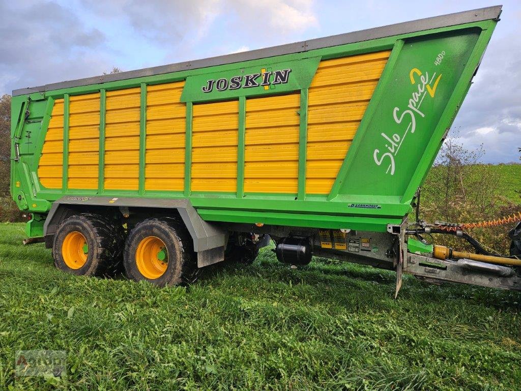 Häcksel Transportwagen des Typs Joskin Silospace 2 480 D, Gebrauchtmaschine in Riedhausen (Bild 2)