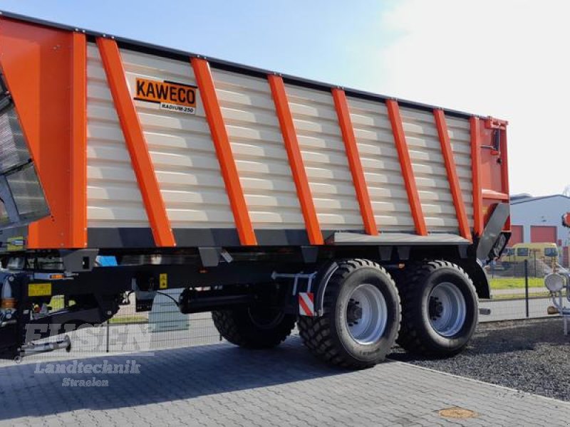 Häcksel Transportwagen des Typs Kaweco Radium 250 S, Neumaschine in Straelen (Bild 1)