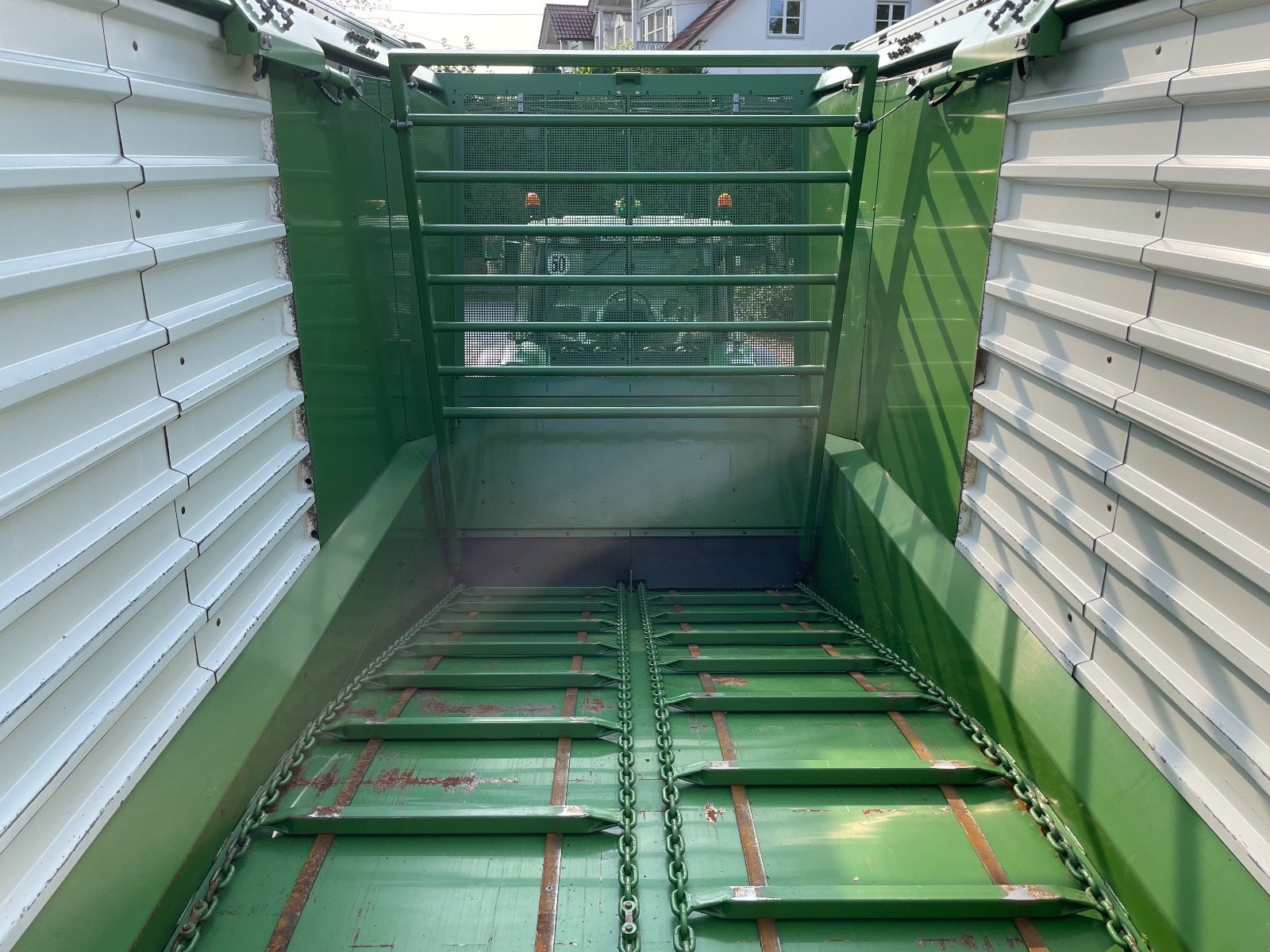 Häcksel Transportwagen Türe ait Krone -, Gebrauchtmaschine içinde Dasing (resim 9)