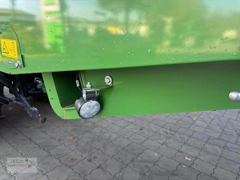 Häcksel Transportwagen des Typs Krone GX 440 GD Pro, Vorführmaschine in Geestland (Bild 20)