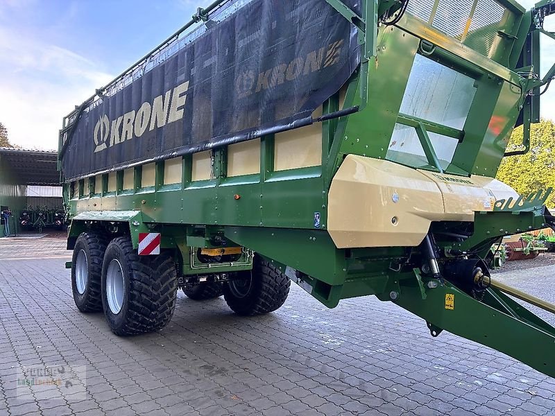Häcksel Transportwagen des Typs Krone GX 440 GD Pro, Vorführmaschine in Geestland (Bild 12)