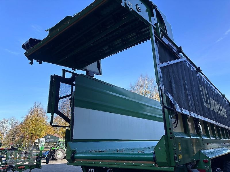 Häcksel Transportwagen des Typs Krone GX 440 GD Pro, Vorführmaschine in Geestland (Bild 19)