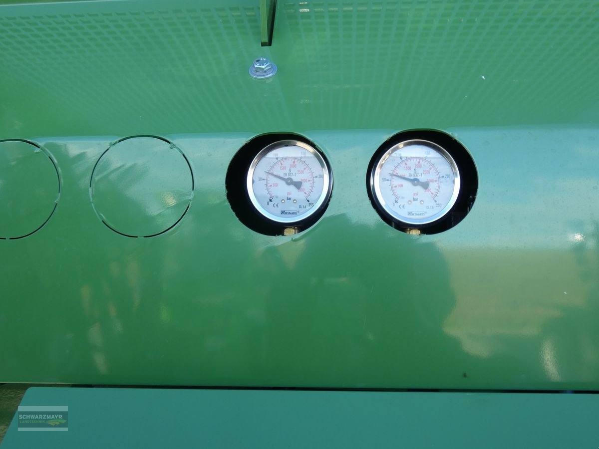 Häcksel Transportwagen des Typs Krone TX 460 D, Vorführmaschine in Aurolzmünster (Bild 10)