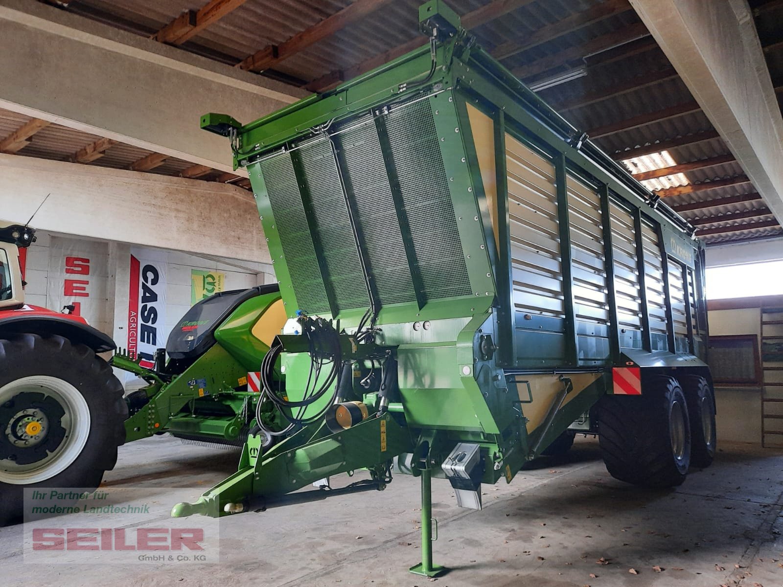 Häcksel Transportwagen typu Krone TX 460 Tandem 46m³ ZWL + Klappdach, Gebrauchtmaschine v Ansbach (Obrázek 3)