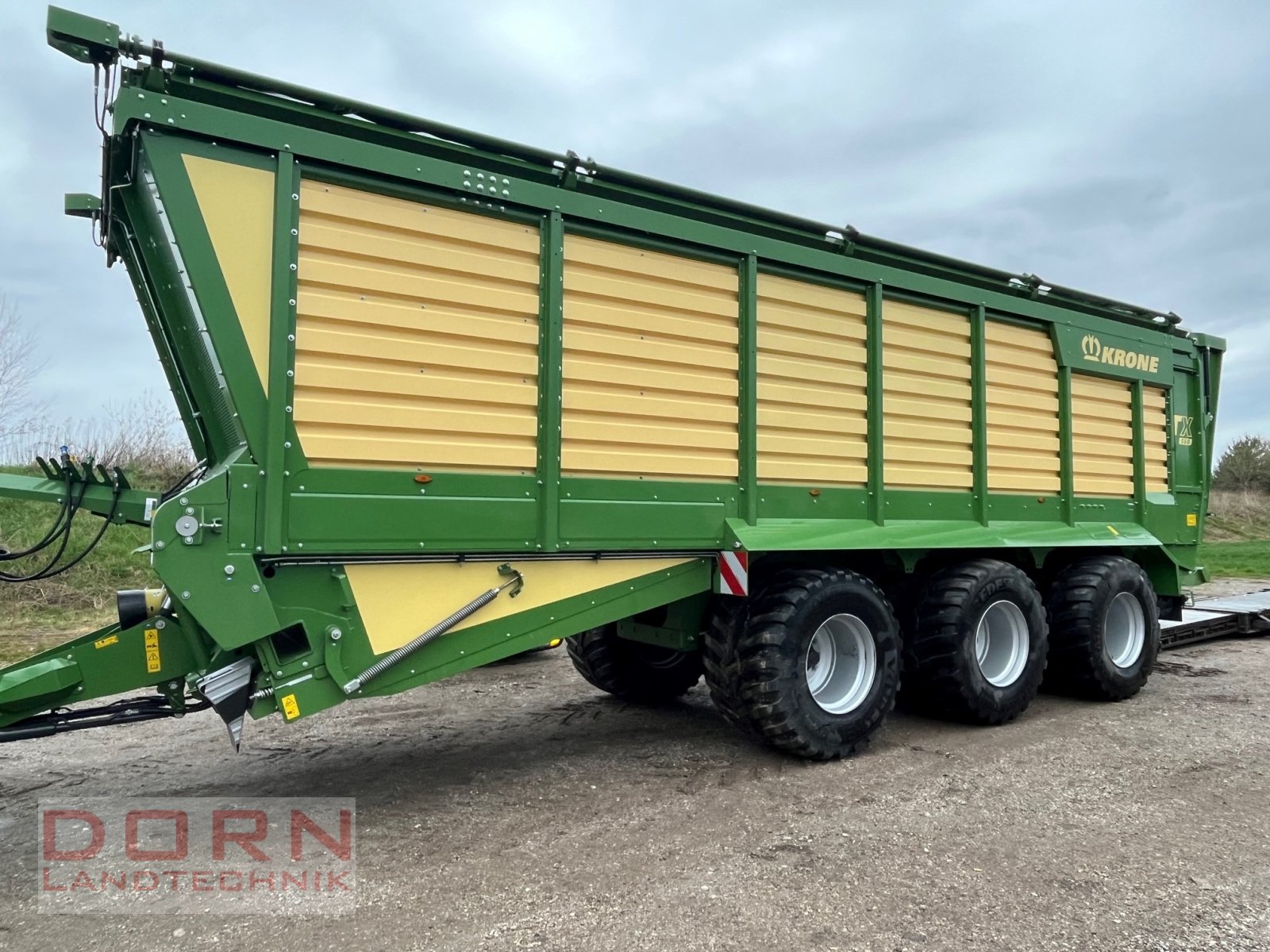 Häcksel Transportwagen του τύπου Krone TX 560 D, Neumaschine σε Bruckberg (Φωτογραφία 1)