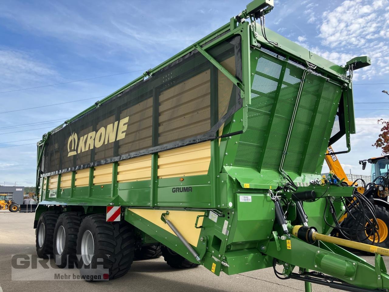 Häcksel Transportwagen van het type Krone TX 560 GL, Neumaschine in Friedberg-Derching (Foto 10)