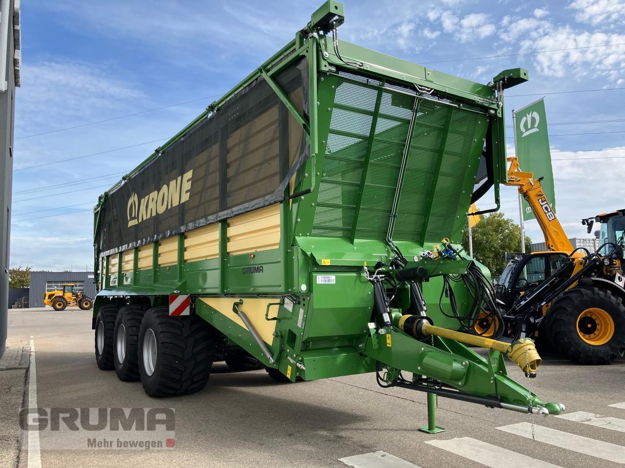 Häcksel Transportwagen van het type Krone TX 560 GL, Neumaschine in Friedberg-Derching (Foto 11)
