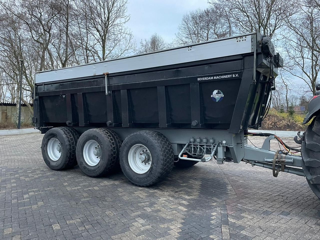 Häcksel Transportwagen des Typs Roagna 34 ton dumper, Gebrauchtmaschine in Vriezenveen (Bild 1)