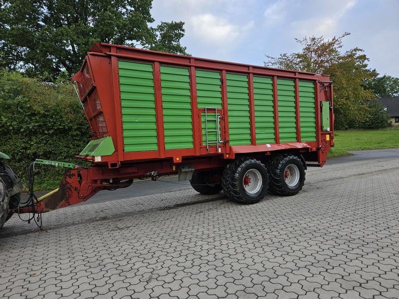 Häcksel Transportwagen tip Strautmann Giga Trailer 2246 DO mit Dosierwalzen, Gebrauchtmaschine in Honigsee (Poză 1)
