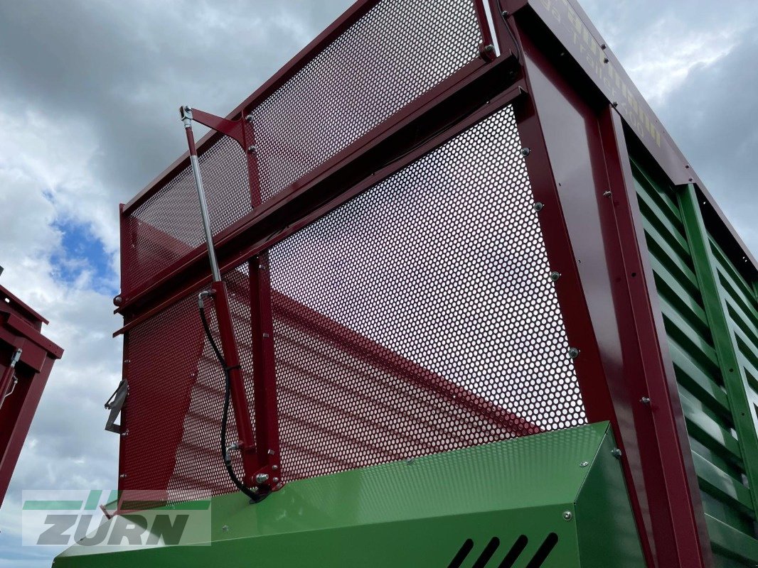 Häcksel Transportwagen des Typs Strautmann Giga-Trailer 400, Neumaschine in Windsbach (Bild 14)