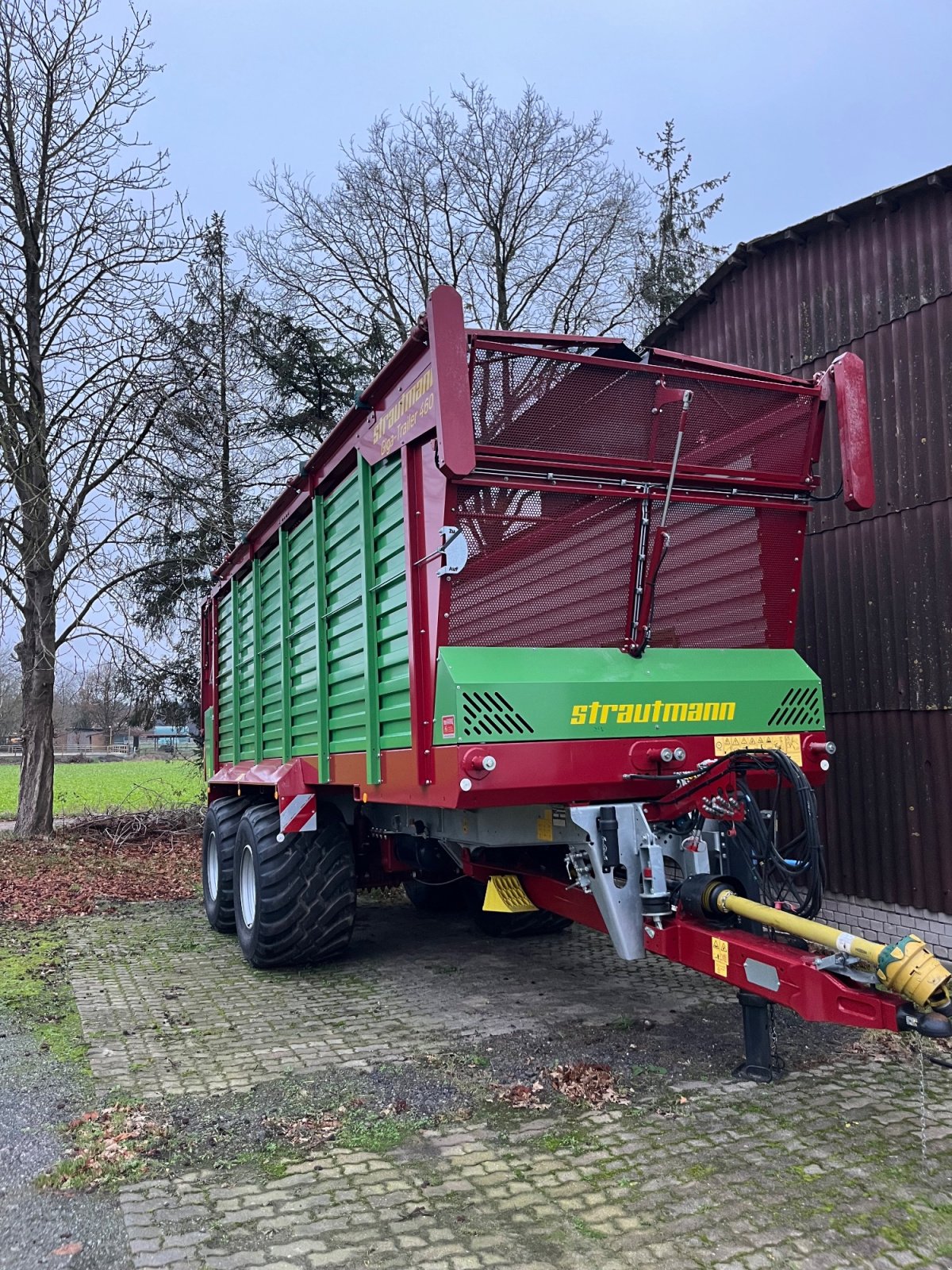 Häckselwagen del tipo Strautmann Giga-Trailer 460, Gebrauchtmaschine In Stade (Immagine 1)
