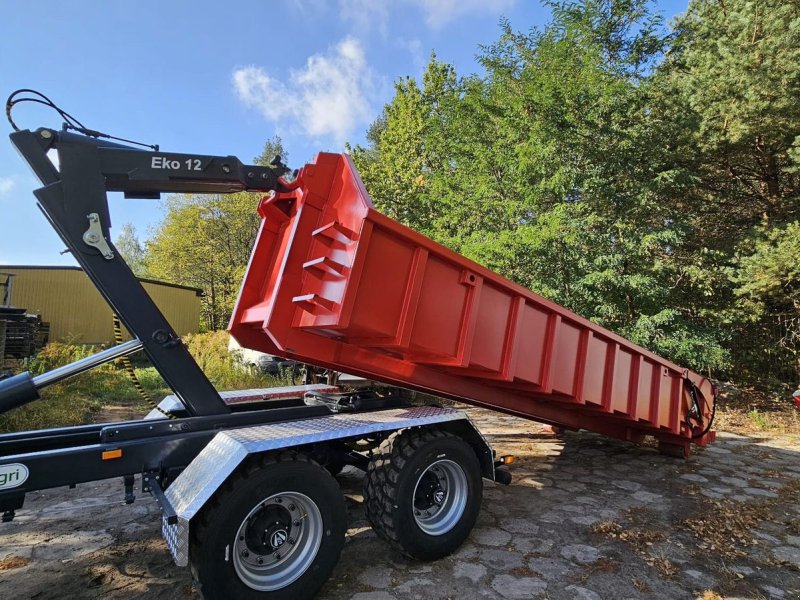Hakenwagen des Typs Ekoagri Hakenliftanhänger / hook trailer Eko 12, Neumaschine in Michałowo (Bild 1)