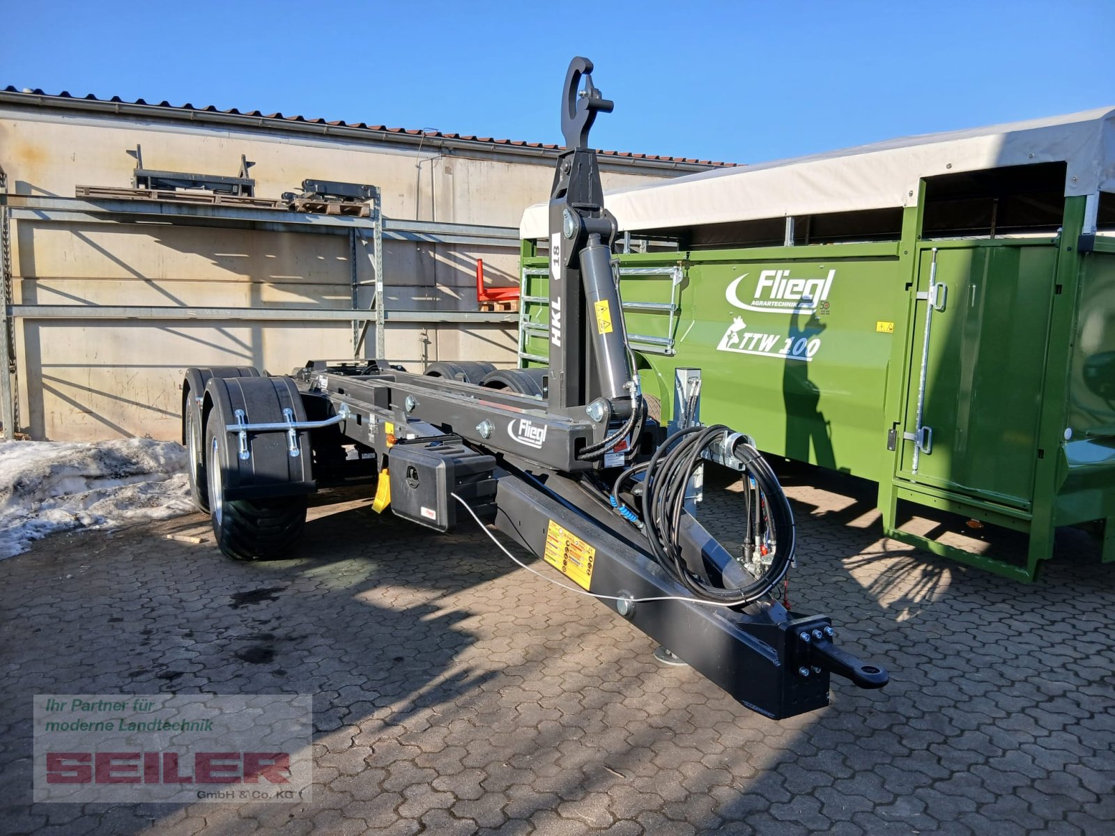 Hakenwagen tipa Fliegl HKL 18 Tandem, Neumaschine u Ansbach (Slika 5)