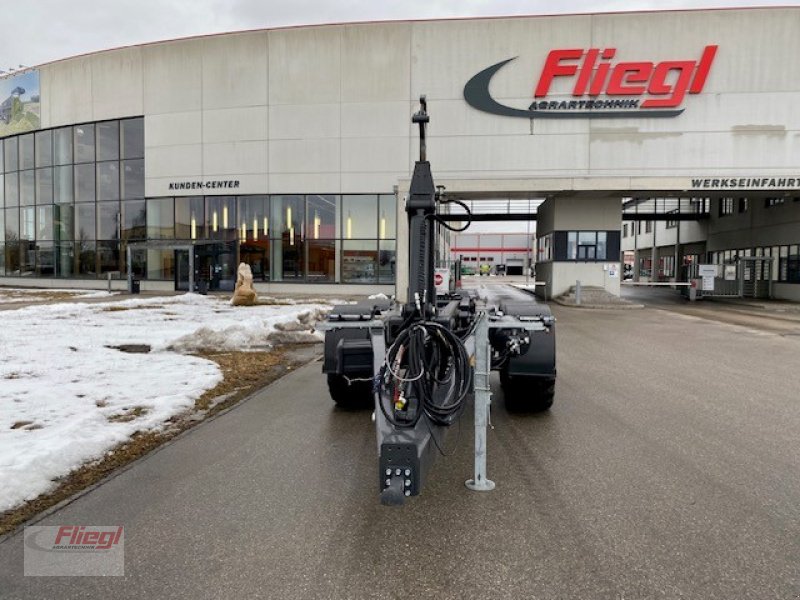 Hakenwagen of the type Fliegl HKL 18, Gebrauchtmaschine in Mühldorf (Picture 3)