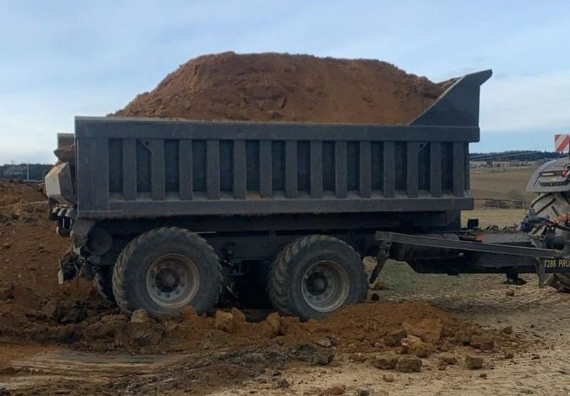 Hakenwagen του τύπου PRONAR T 286 mit Abrollmulde, Gebrauchtmaschine σε Ottenschlag (Φωτογραφία 1)