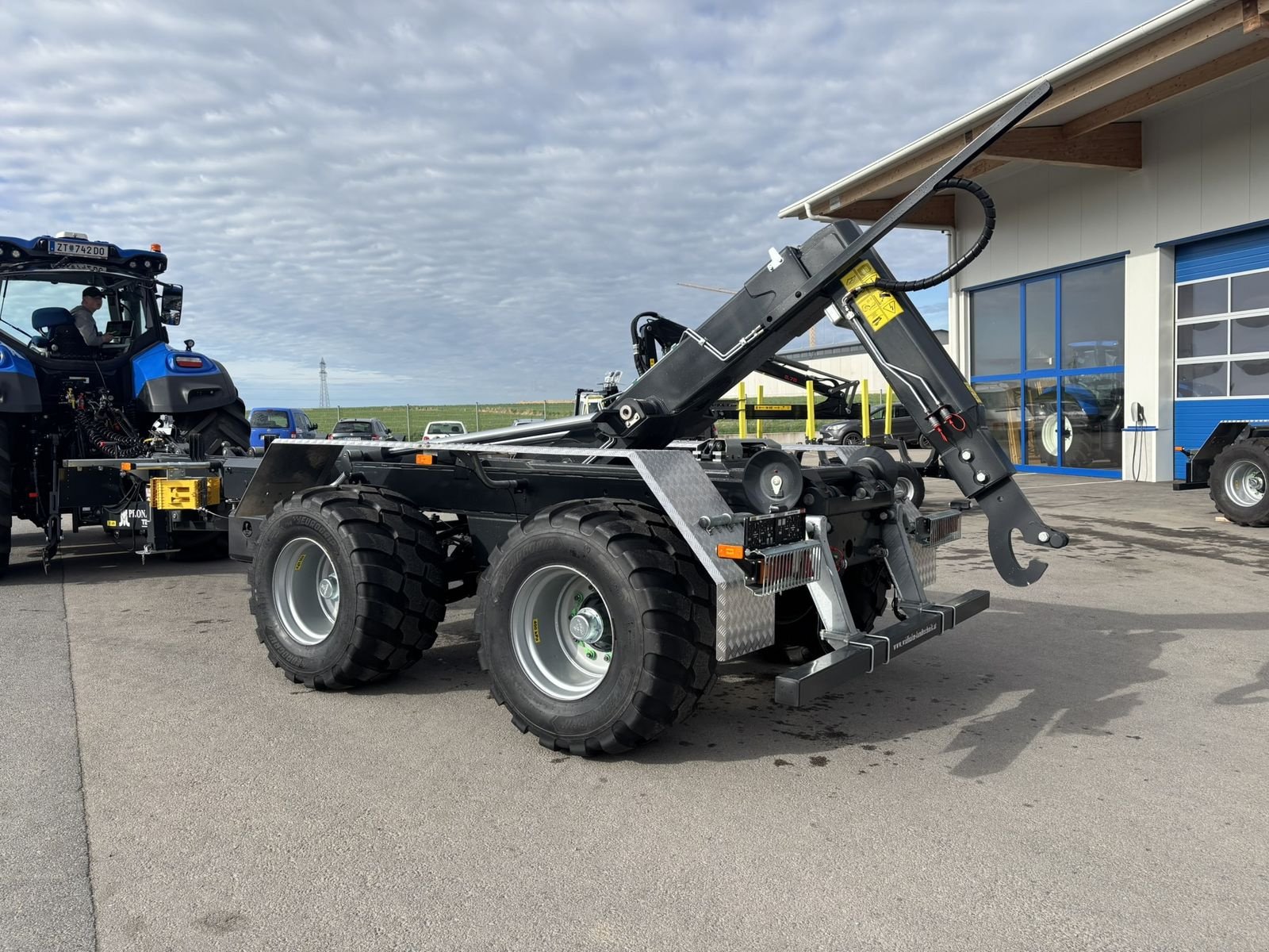 Hakenwagen typu PRONAR T 286, Neumaschine v Göpfritz (Obrázek 14)