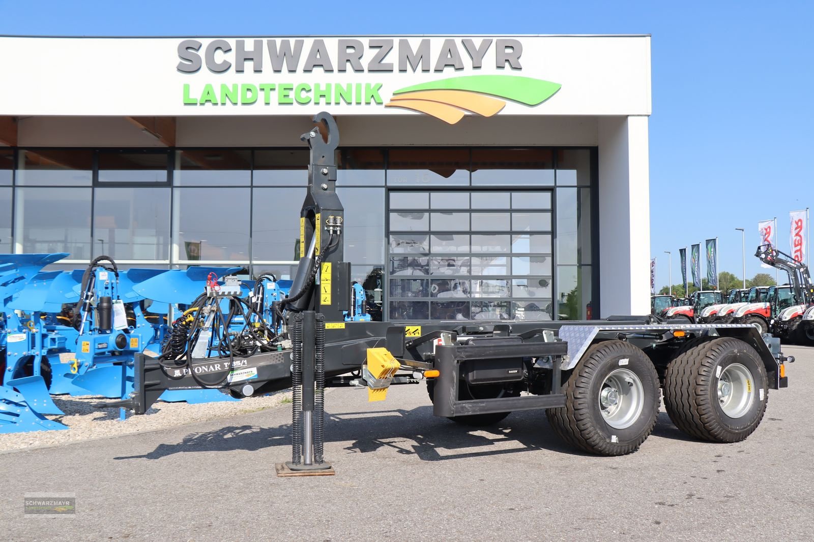 Hakenwagen типа PRONAR T185/1 Hakenliftanhänger, Neumaschine в Gampern (Фотография 2)