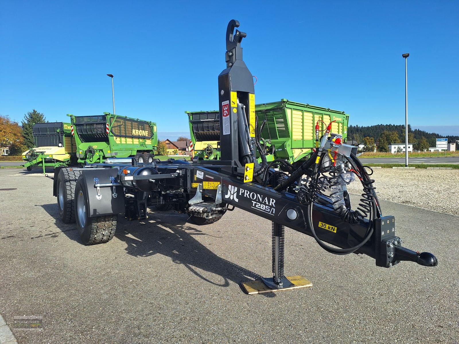 Hakenwagen des Typs PRONAR T285/1 Hackenlift, Neumaschine in Gampern (Bild 4)
