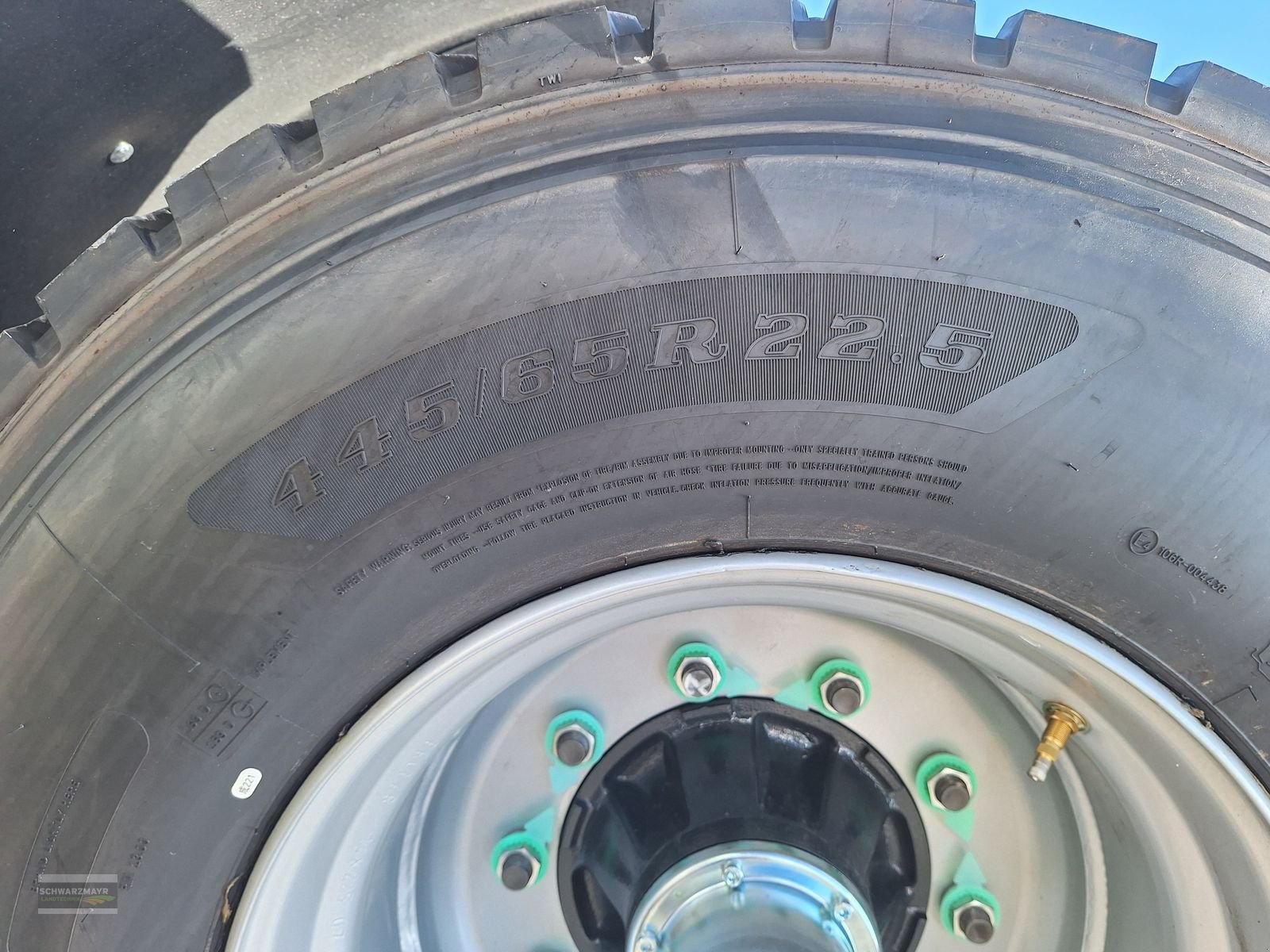 Hakenwagen des Typs PRONAR T285/1 Hackenlift, Neumaschine in Gampern (Bild 12)