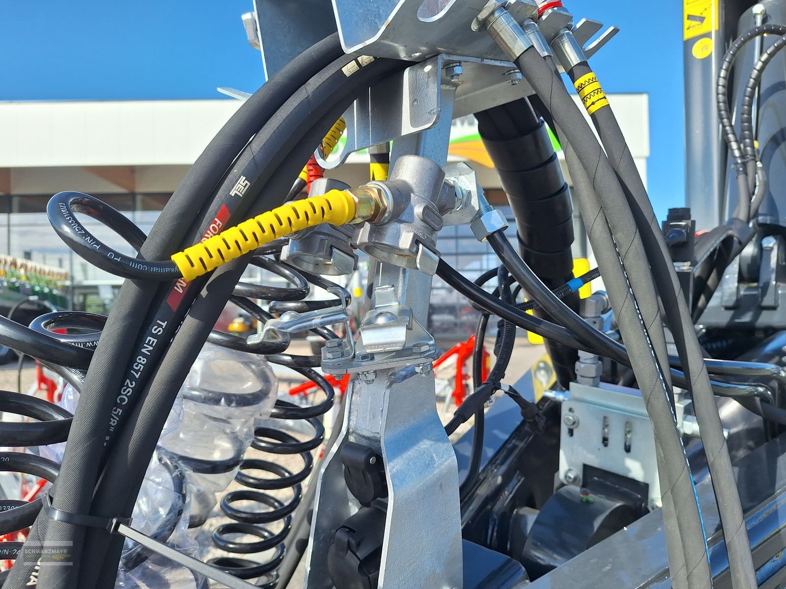 Hakenwagen des Typs PRONAR T285/1 Hackenlift, Neumaschine in Gampern (Bild 20)