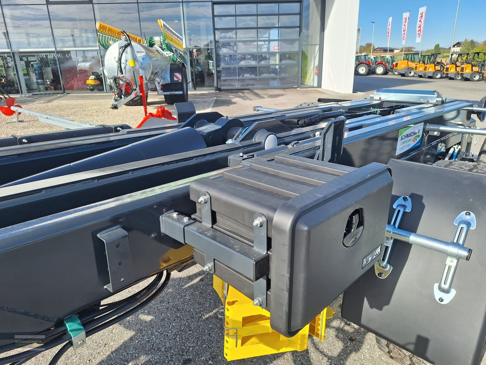 Hakenwagen des Typs PRONAR T285/1 Hackenlift, Neumaschine in Gampern (Bild 11)