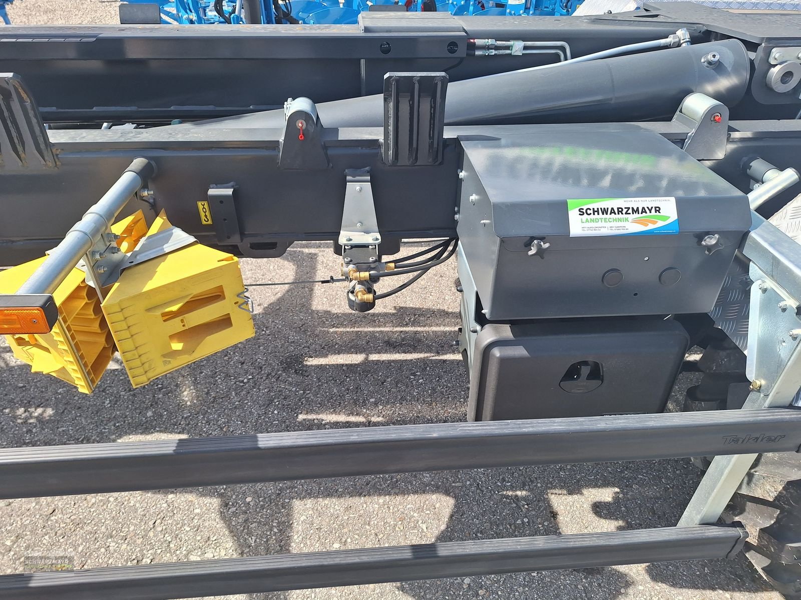 Hakenwagen des Typs PRONAR T286 Hakenliftanhänger, Neumaschine in Gampern (Bild 19)