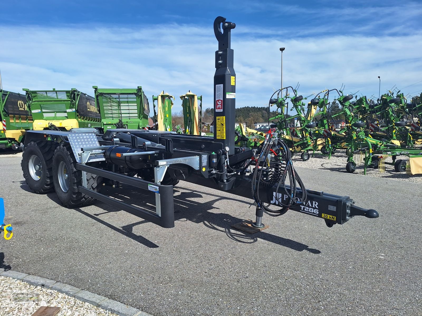 Hakenwagen des Typs PRONAR T286 Hakenliftanhänger, Neumaschine in Gampern (Bild 3)