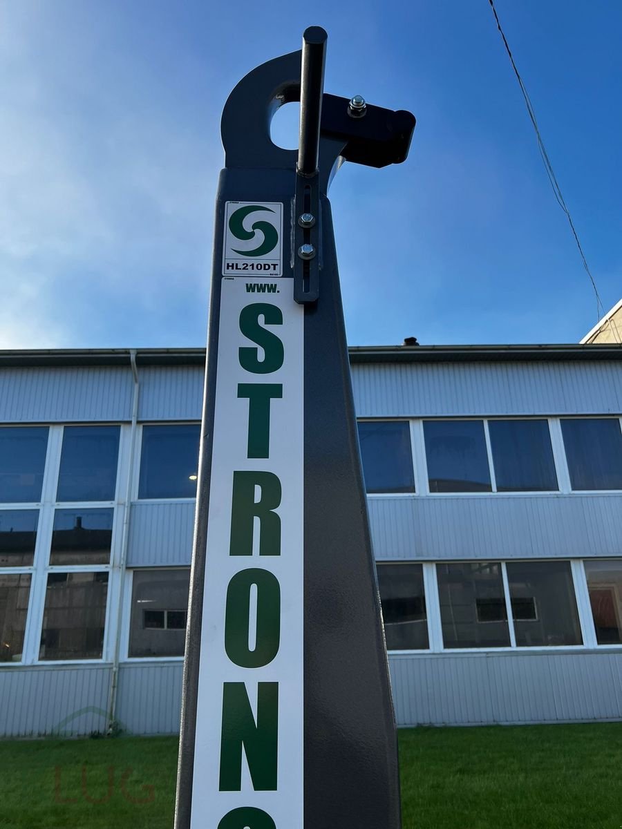 Hakenwagen des Typs Stronga HL 210 DTL, Neumaschine in Pirching am Traubenberg (Bild 13)