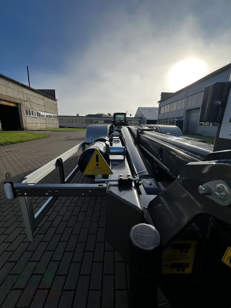 Hakenwagen des Typs Stronga HL 210 DTL, Neumaschine in Pirching am Traubenberg (Bild 26)