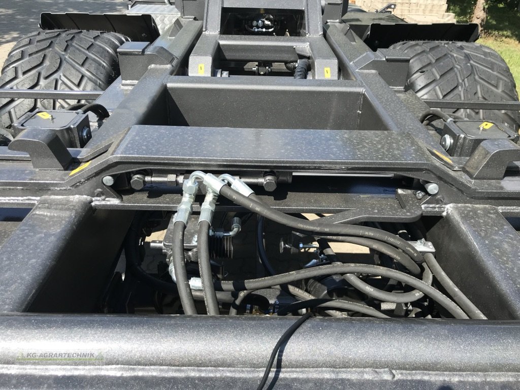 Hakenwagen typu Stronga HookLoada HL 140D Hakenliftanhänger, Neumaschine v Langensendelbach (Obrázek 4)