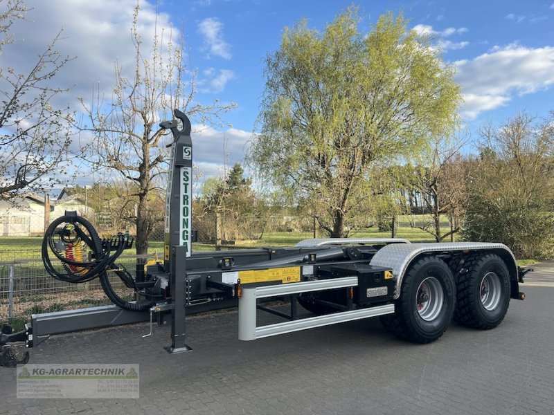 Hakenwagen του τύπου Stronga HookLoada HL180DT Hakenliftanhänger, Neumaschine σε Langensendelbach