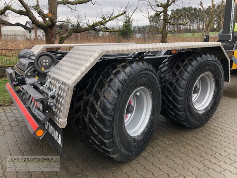 Hakenwagen des Typs Stronga HookLoada HL180DT Hakenliftanhänger, Neumaschine in Langensendelbach (Bild 15)