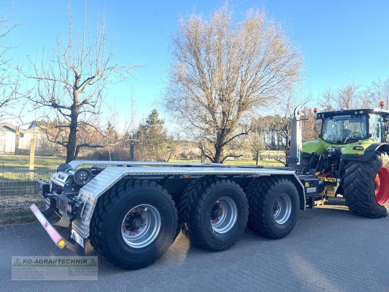 Hakenwagen des Typs Stronga HookLoada HL250DT XL Hakenliftanhänger, Neumaschine in Langensendelbach (Bild 1)